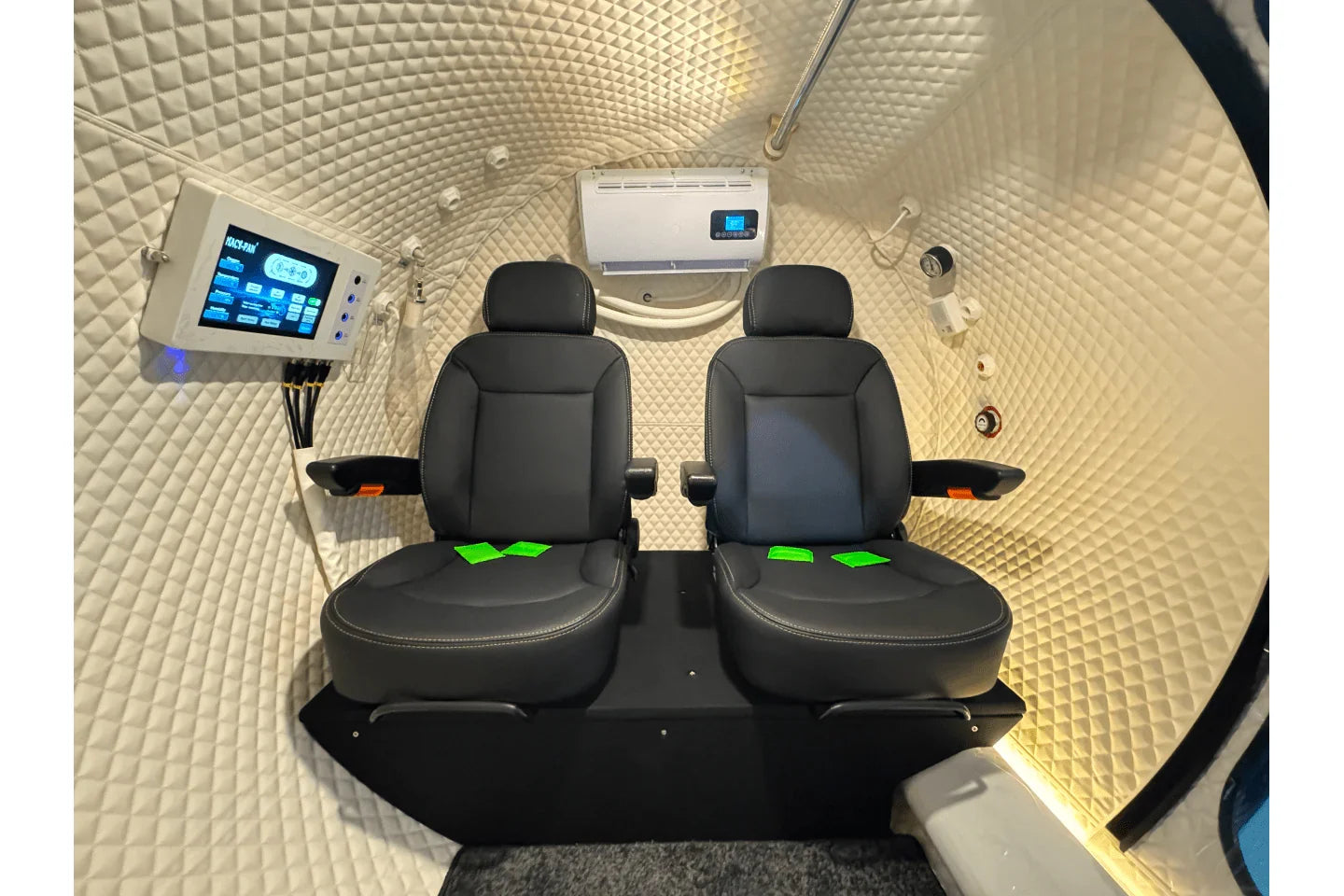 Macy-Pan HE5000 Mini Multiplace Hard-Shell Hyperbaric Chamber – interior with two black seats