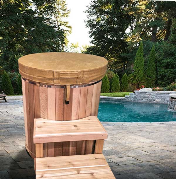 Dundalk LeisureCraft The Arctic Cold Plunge Tub - Knotty Red Cedar