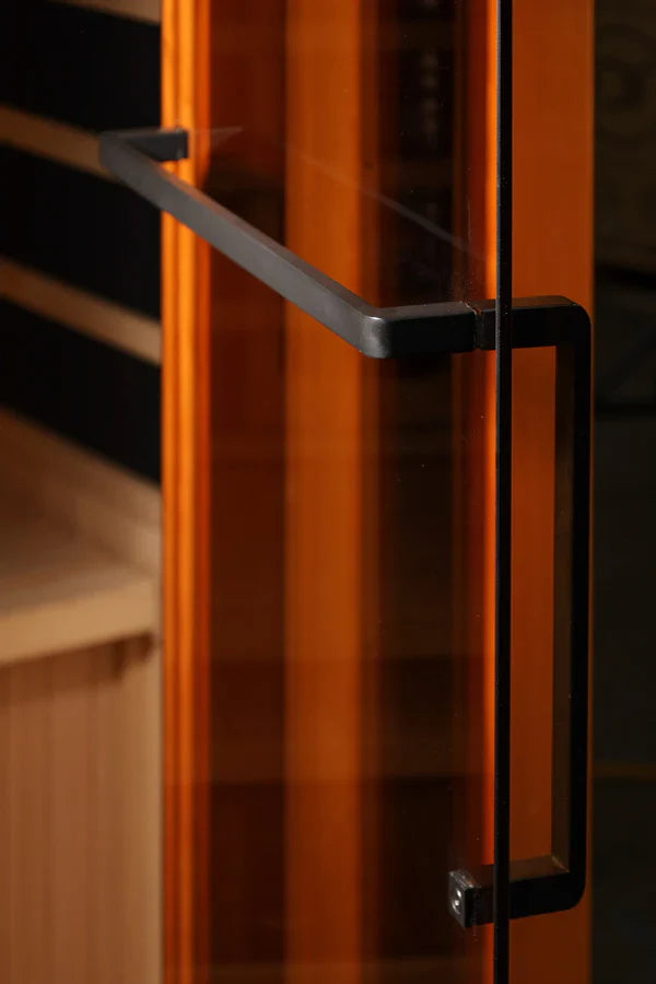 Golden Designs 2025 "Reserve Edition" 4 Person Full Spectrum with Himalayan Salt Bar (GDI-8040-03)