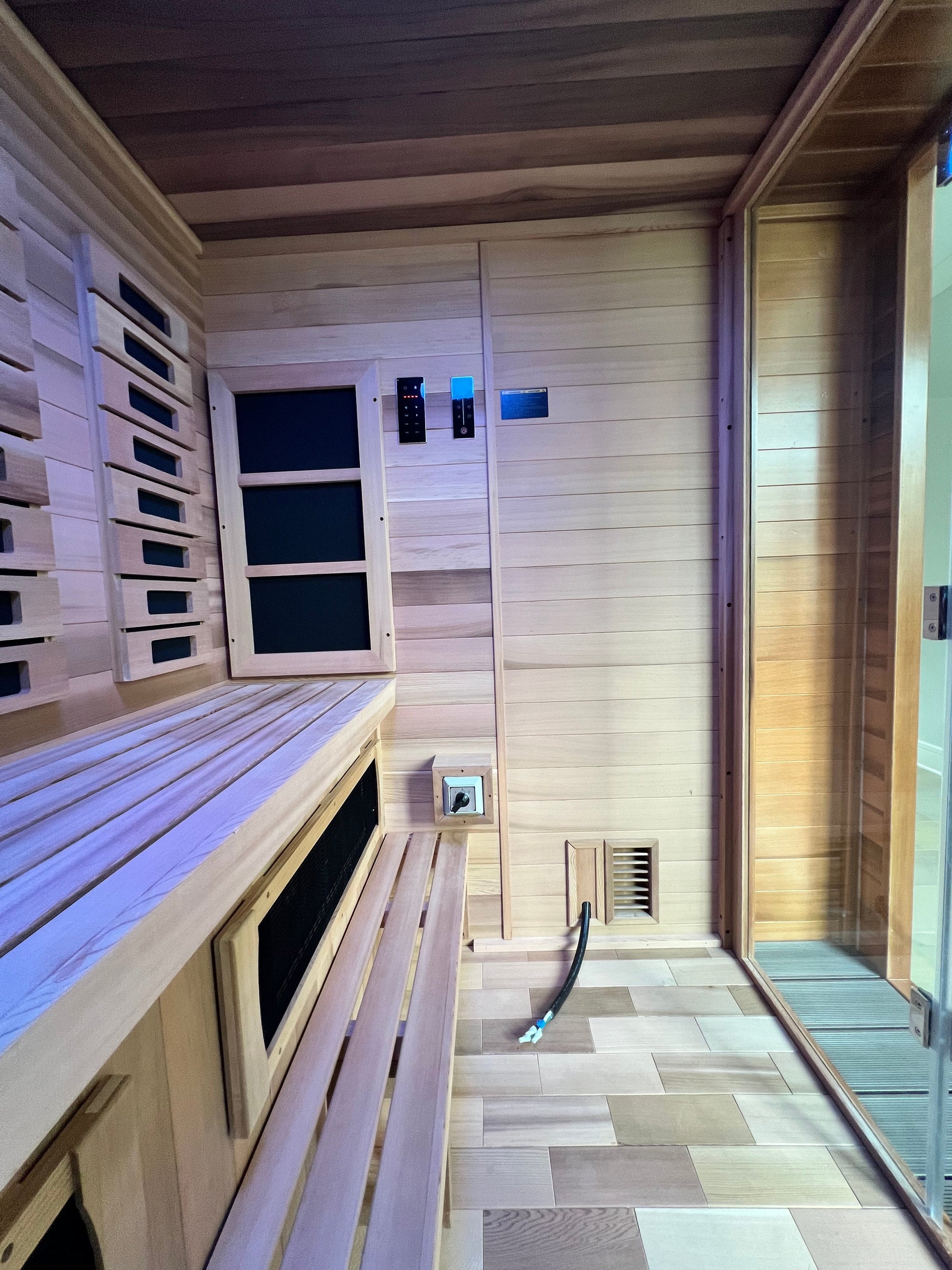 Golden Designs Visby 3 Person Outdoor-Indoor PureTech™ Hybrid Full Spectrum Sauna (GDI-8223-01)