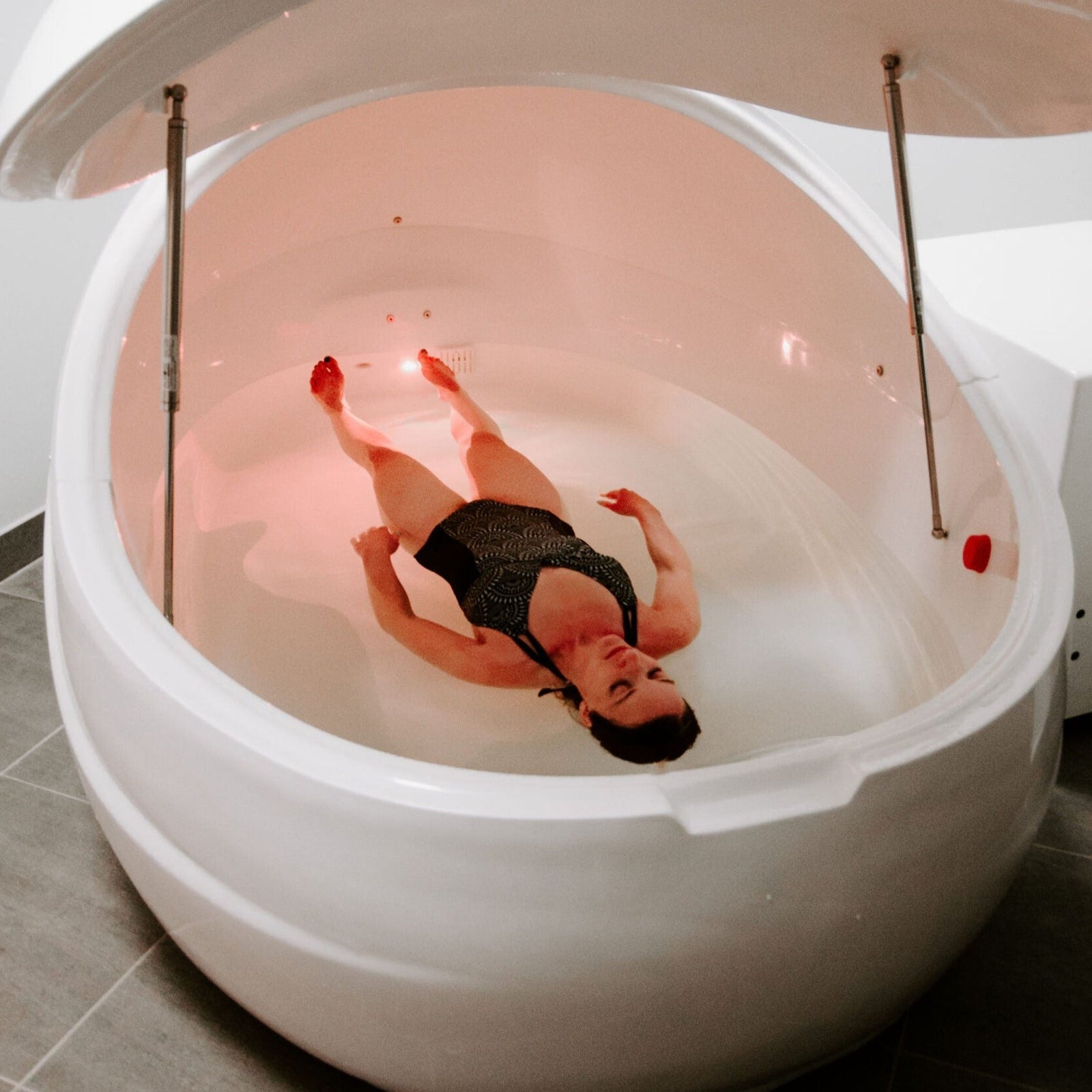 Dreampod V2 Float Pod – Flagship Sensory Deprivation Tank with Advanced Insulation & Precision Controls