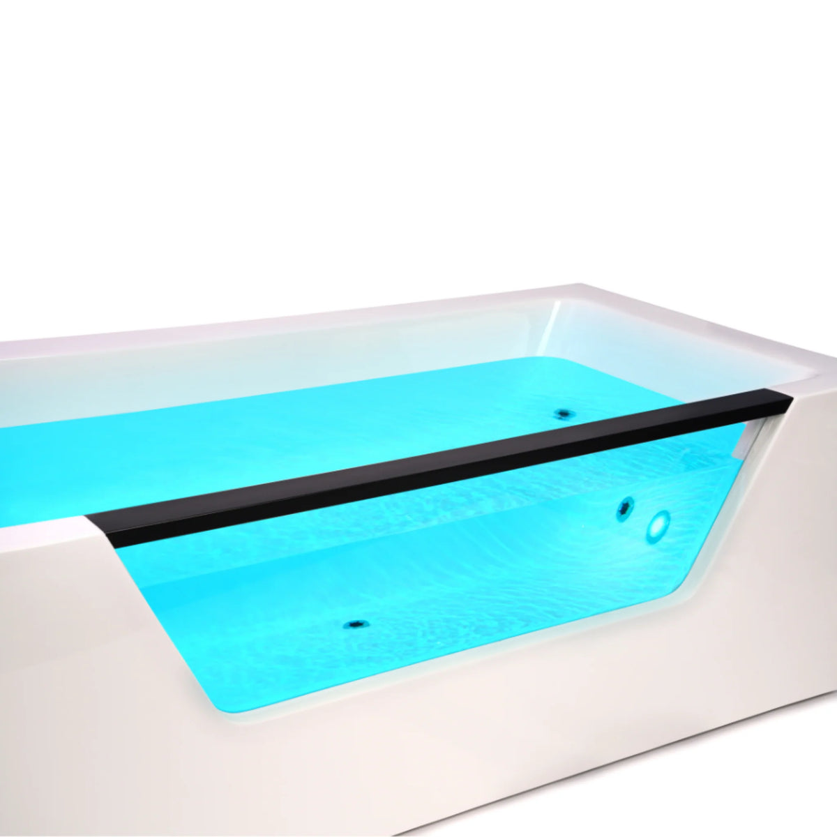 Cryo Innovations XR Cryo Plunge with Window – close-up of the water through the window