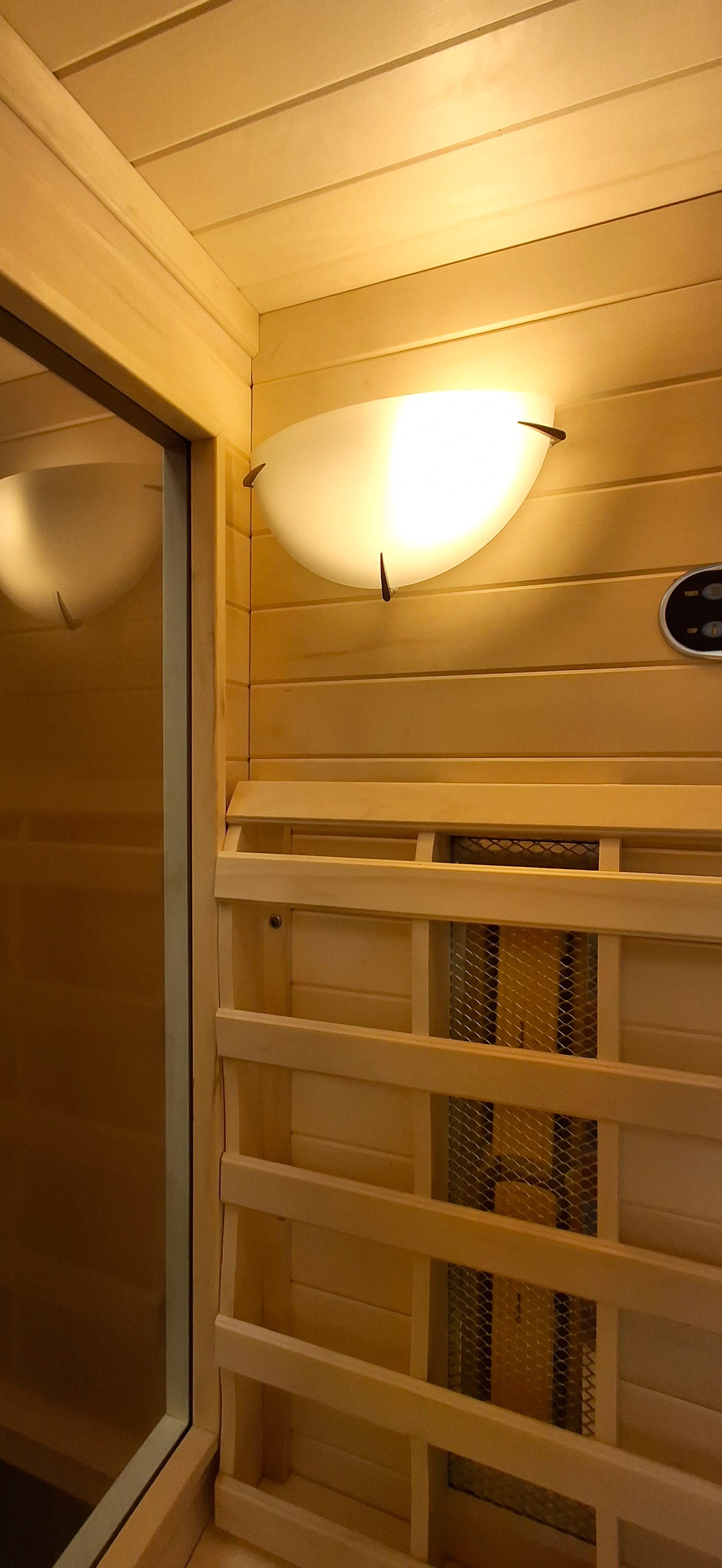 TheraSauna TS4746UF 1-Person Far Infrared Sauna with Aspen Hardwood & TheraMitter™ Heaters