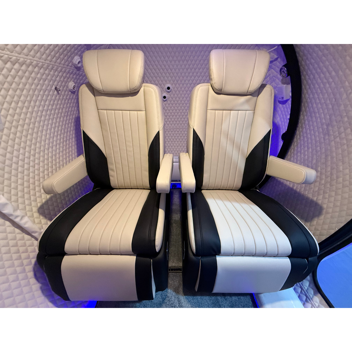 Macy-Pan HE5000 Mini Multiplace Hard-Shell Hyperbaric Chamber – two white and black seats