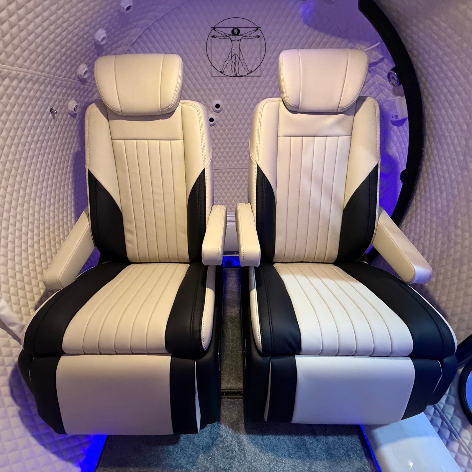 Macy-Pan HE5000 Multiplace Hard-Shell Hyperbaric Chamber – two leather seats inside