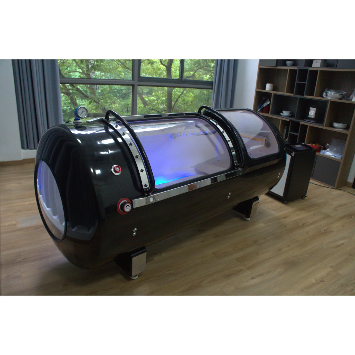 Macy-Pan HP2202-90 Diamond Hard-Shell Hyperbaric Chamber – chamber with blue interior lighting