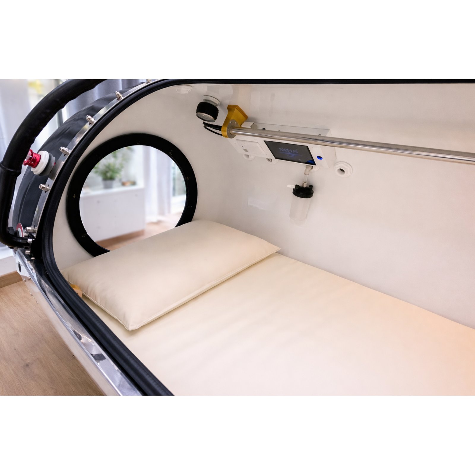 Macy-Pan HP2202-90 Diamond Hard-Shell Hyperbaric Chamber – interior with pillow and mattress