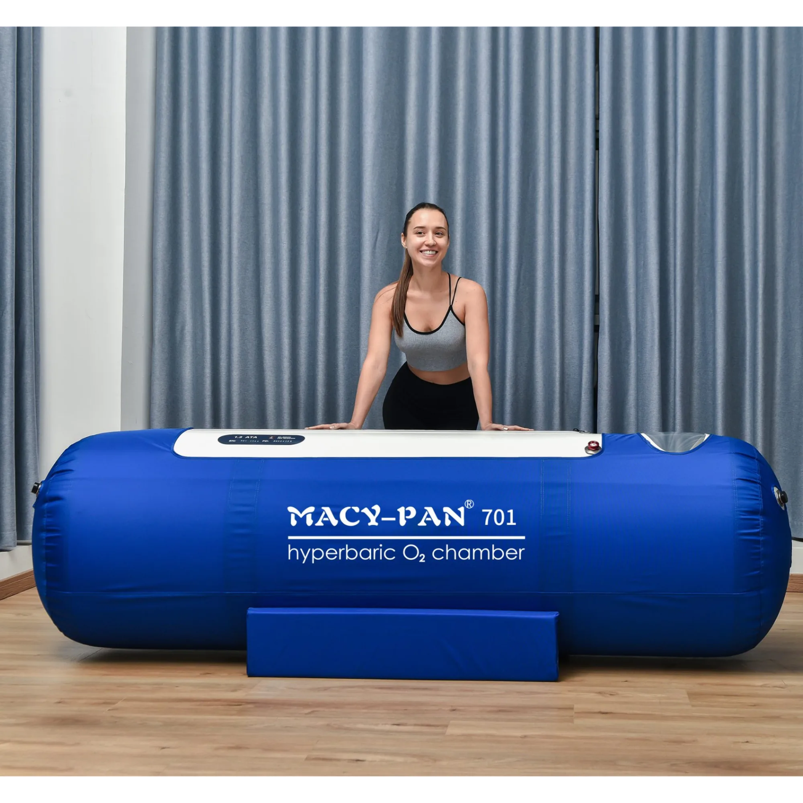 Macy-Pan ST701 Soft Lying Hyperbaric Chamber – woman leaning on the chamber