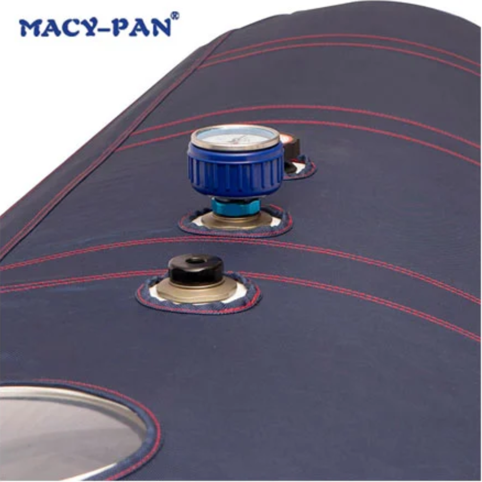 Macy-Pan ST702 Soft Lying Hyperbaric Chamber – close-up of the pressure gauge and valves