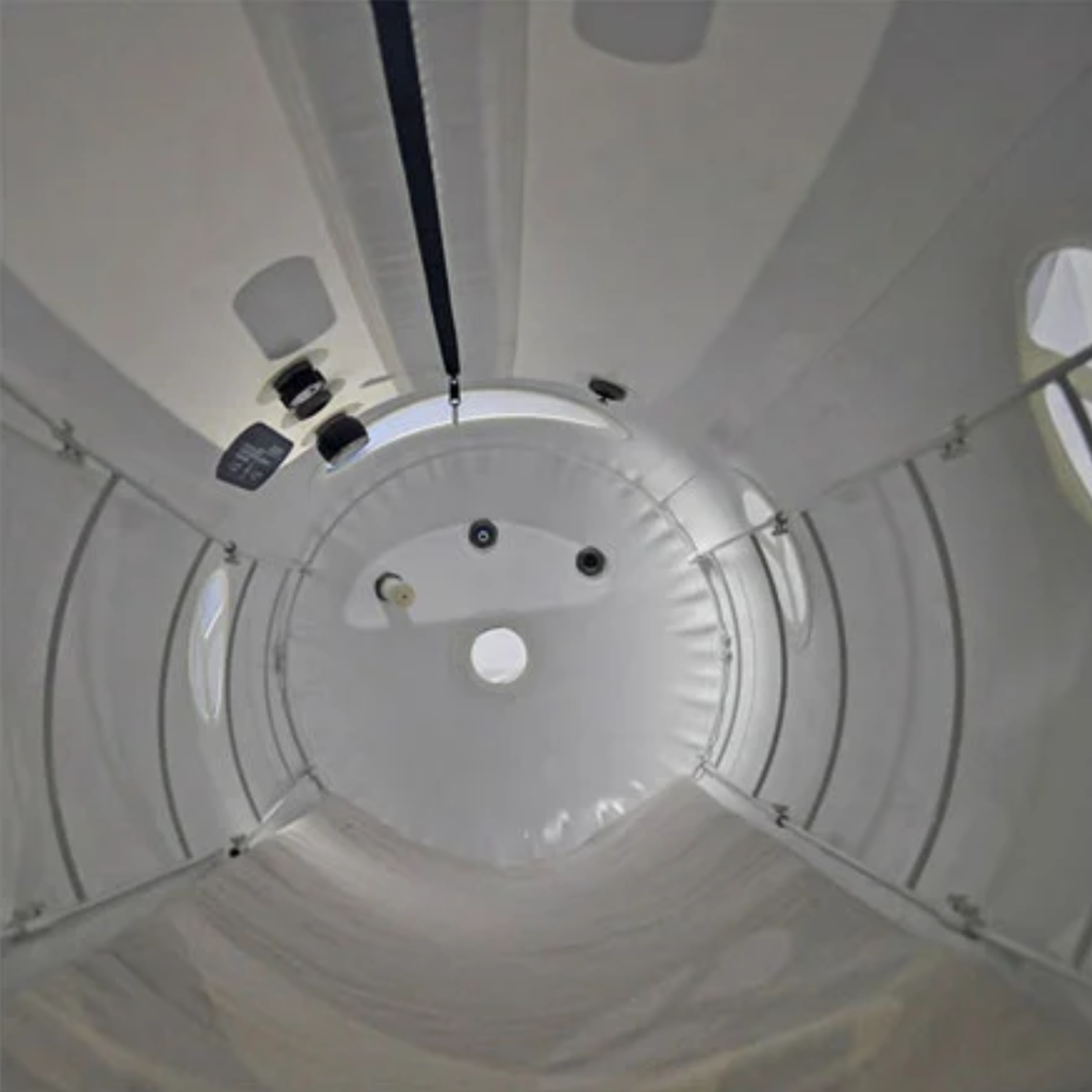 Macy-Pan ST702 Soft Lying Hyperbaric Chamber – view looking inside the chamber