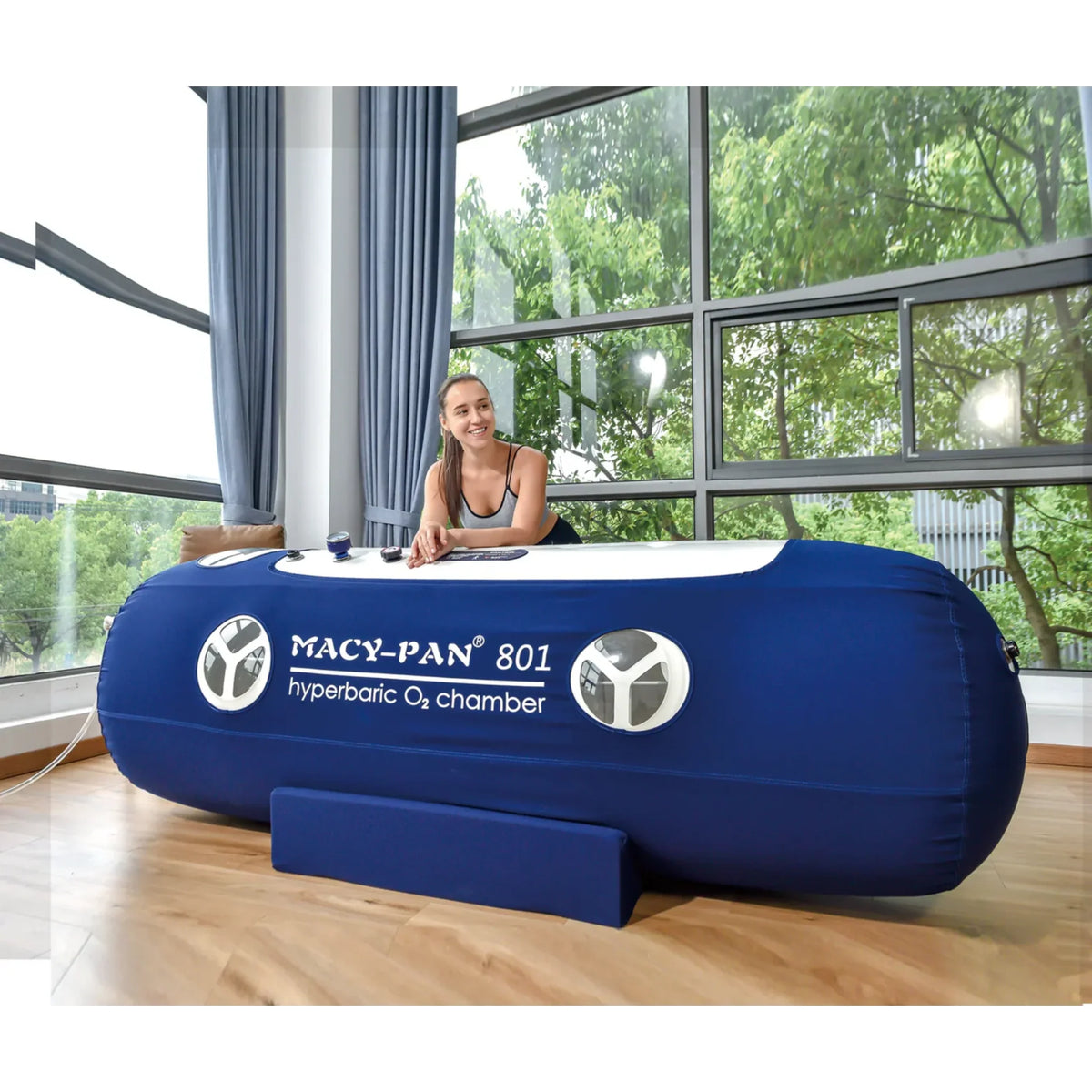 Macy-Pan ST801 Soft Lying Hyperbaric Chamber – woman leaning on the chamber