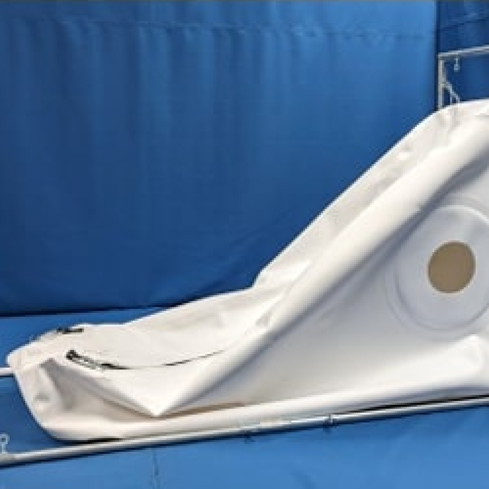 Newtowne C4 Portable Shoe Hyperbaric Chamber – chamber with the entry folded open