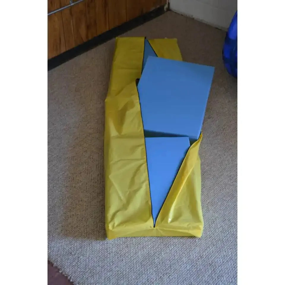 Newtowne Hyperbarics C4-40 Home Hyperbaric Chamber – folding foam mattress