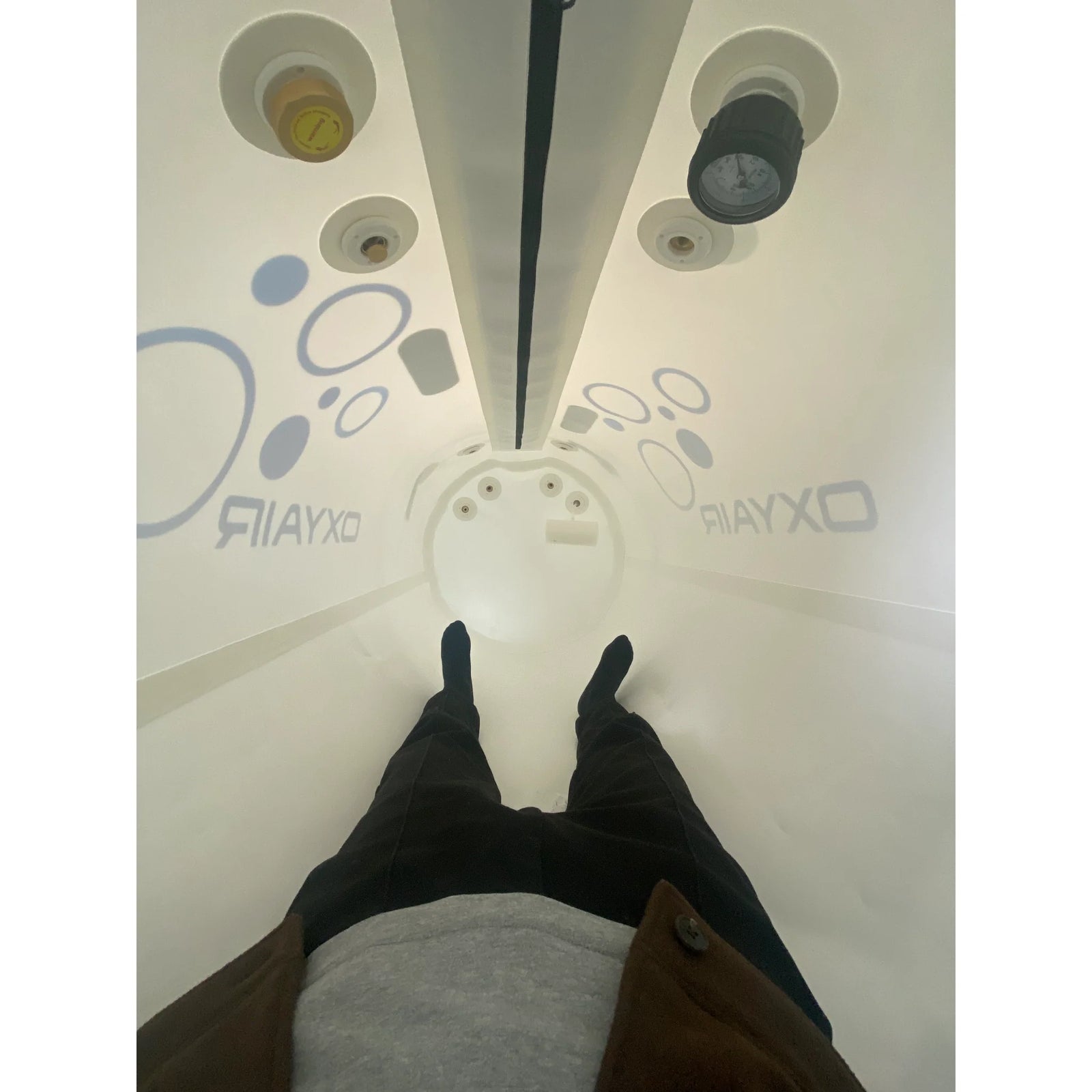 Oxyair OLV-RT01 Soft Lying Hyperbaric Chamber – view from inside the chamber