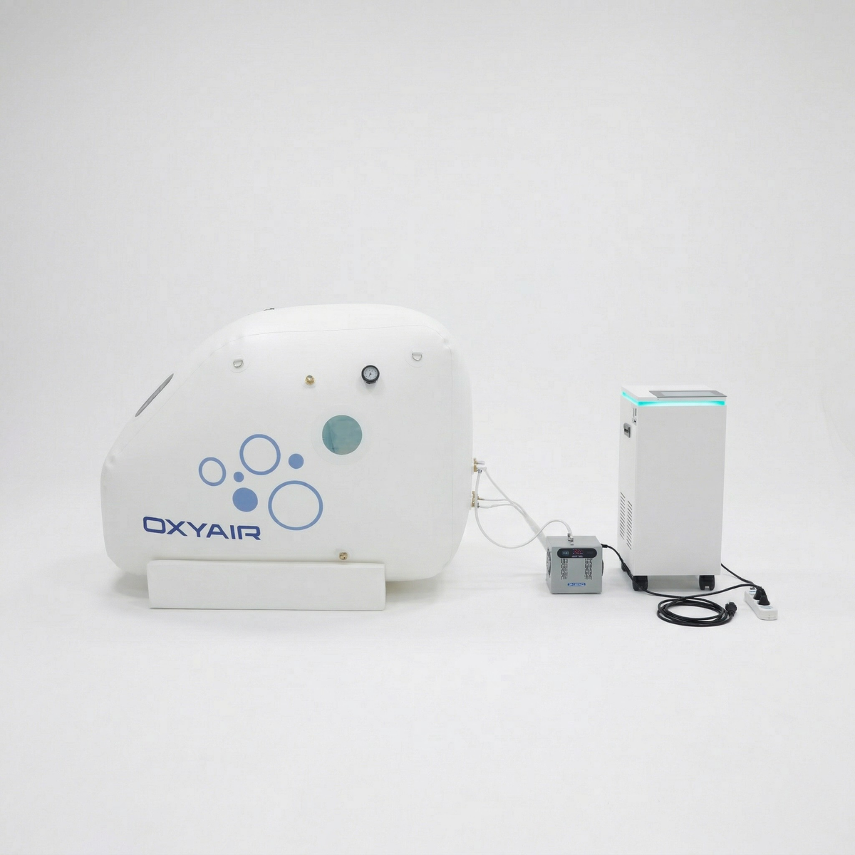 Oxyair OLV-RZ01 Portable Soft Sitting Hyperbaric Chamber – white soft chamber beside its machine